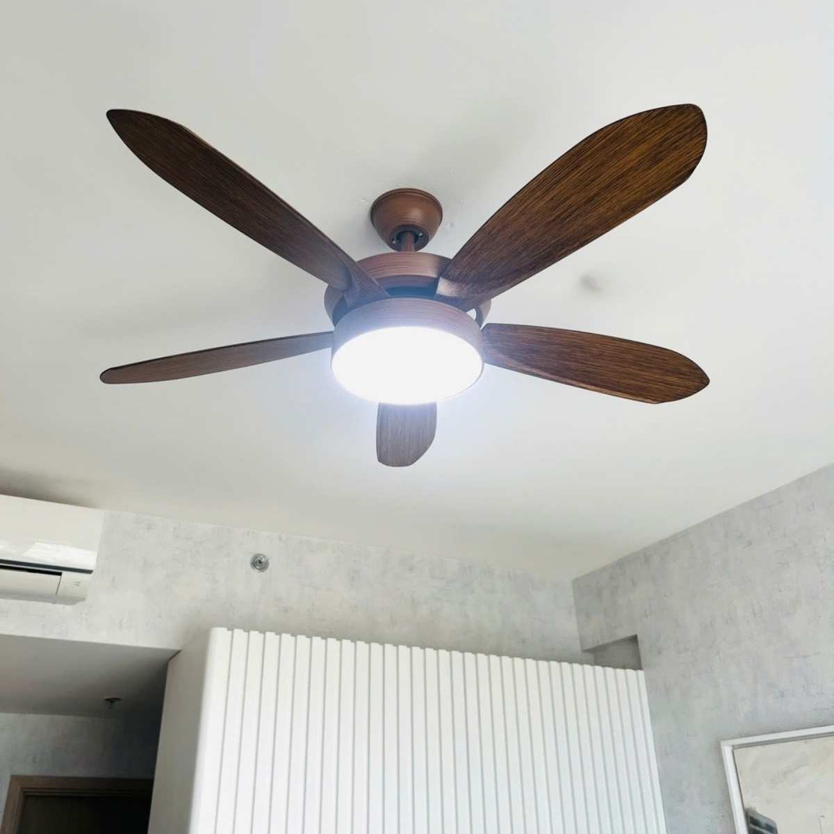 Làm mát nhanh hơn so với quạt 3 cánh